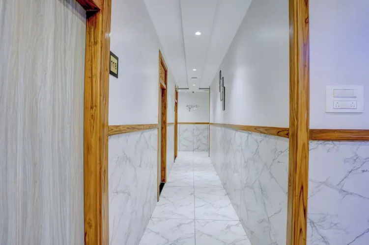 Hotel Arts International
