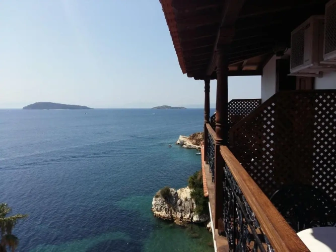 Deluxe Double room with balcony and with sea view