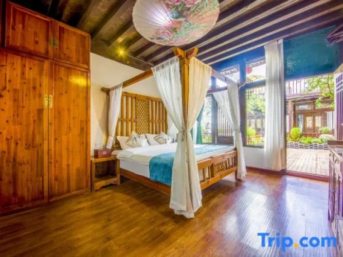 Standard Double room with garden view