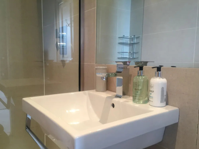 15Glasgow Bed & Breakfast