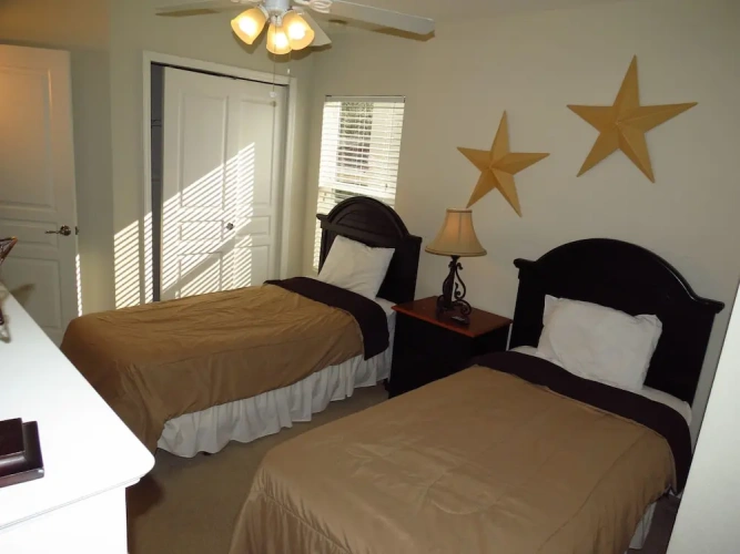 4 Bedrooms Superior Cottage