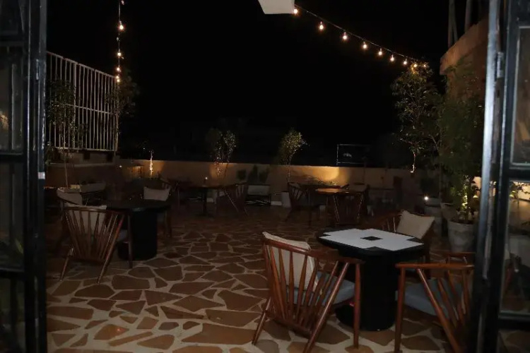 Divik Aparthotel