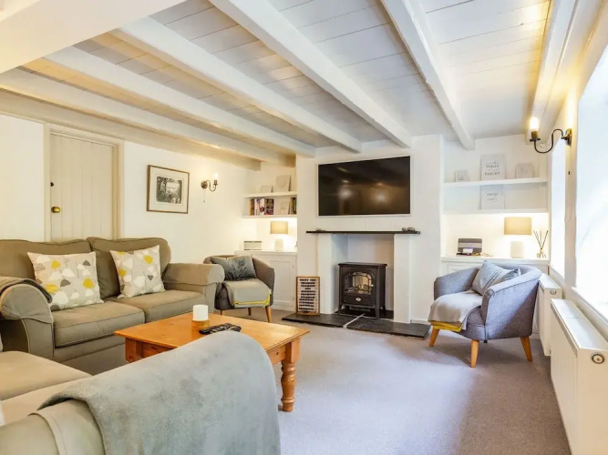 3 Rose Cottages