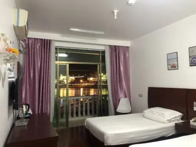 Chaoyin Island Hostel