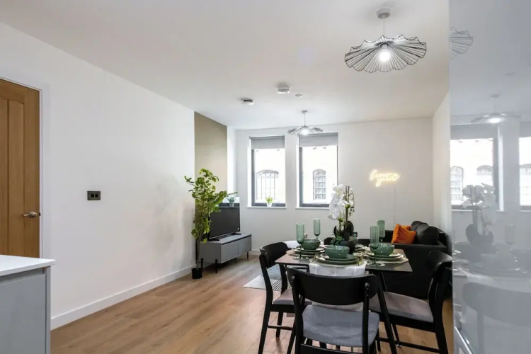 Scholars Quarter Apartment
