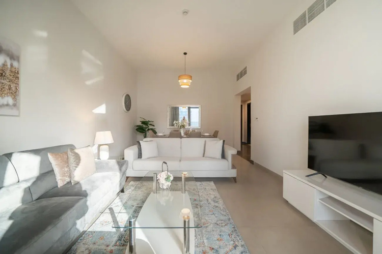 Stunning flat with balcony in Sparkle Tower