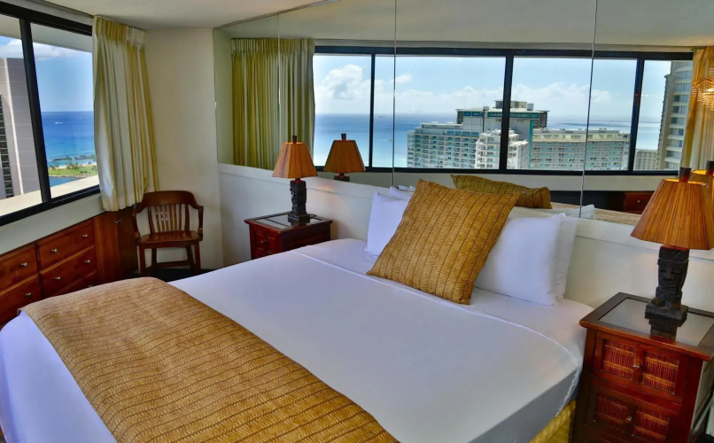 Marina Tower Waikiki