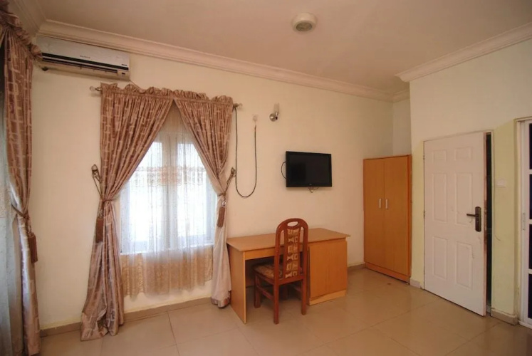 Grandville Hotel & Resort