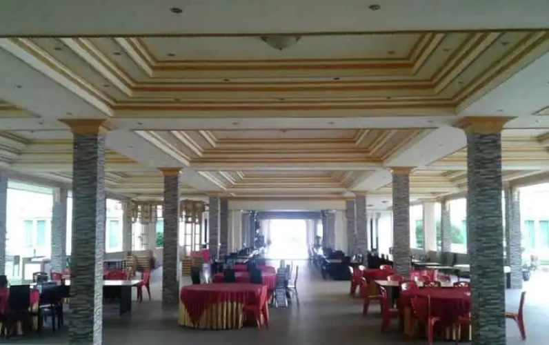 Bajau Bay Hotel & Resort