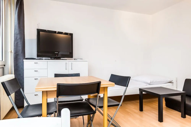 budget apartment
