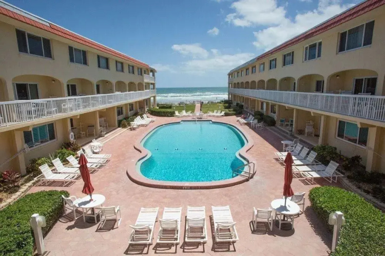 Win-San B-204 - 2 Br Condo