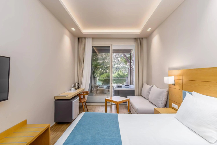 Akrotiri Beach Resort & Spa - Adult Friendly