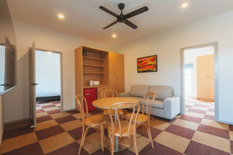 2 Bedrooms Suite with balcony