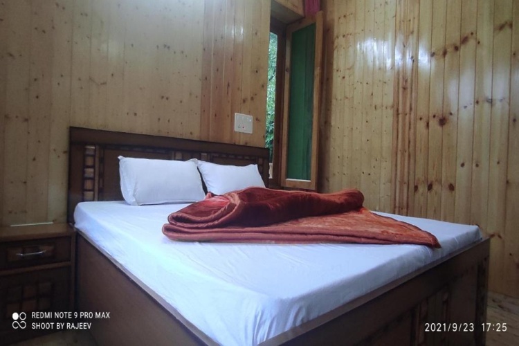 Classic Triple room
