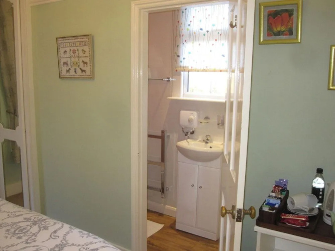 Clayhill House Bed & Breakfast