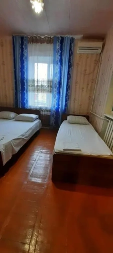 Economy Triple room