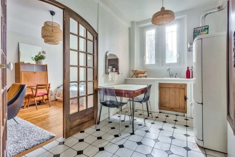 Comfortable Apartment 20th Arr. Paris - Image 13