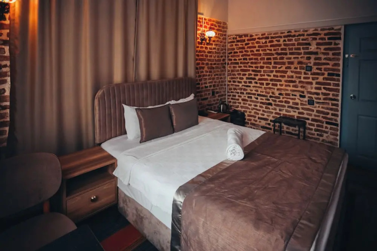Sur Central Hotel