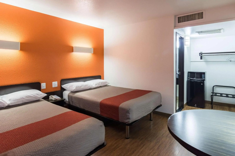 Motel 6 Oroville, CA