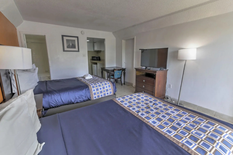 White Marlin Inn