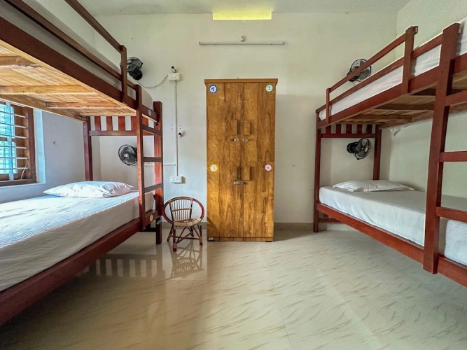 Bed in Dorm with balcony