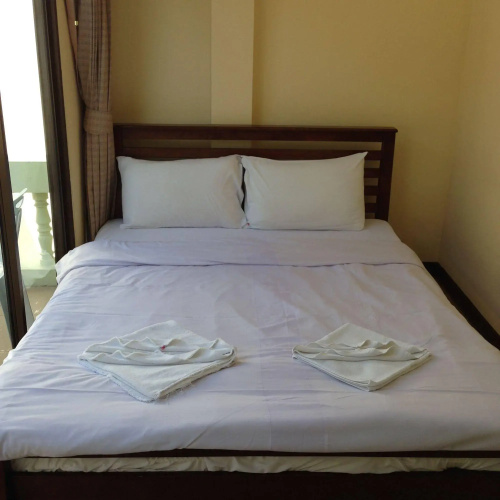 Tropicoza Guest House