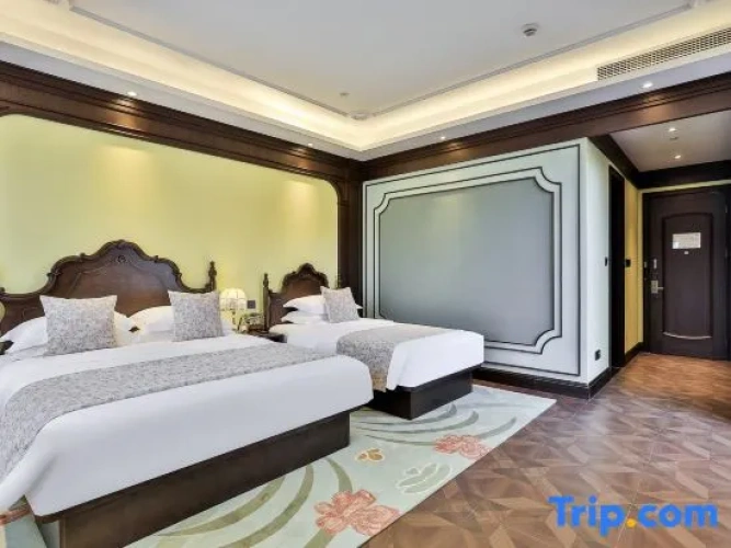 Standard Family room