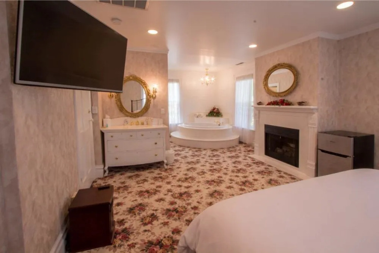 Valley House Inn