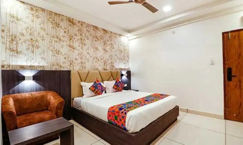 Las Naciones Suites & Towers