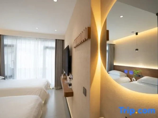 Deluxe Twin Cottage with balcony
