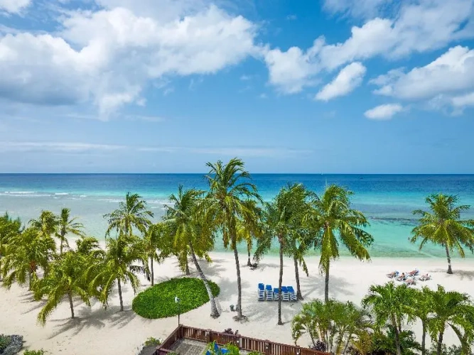 Deluxe Double room with balcony and oceanfront