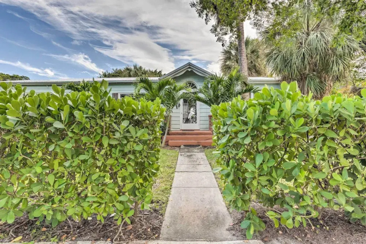 West Palm Beach Bungalow w/ Shared Backyard