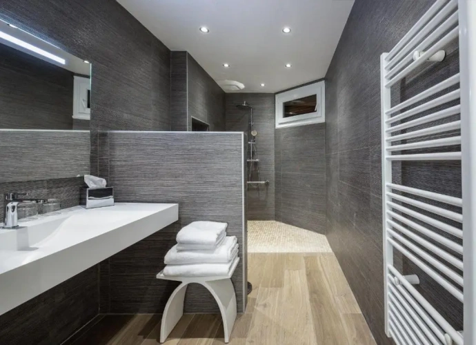 Standard Double room with balcony and with partial sea view