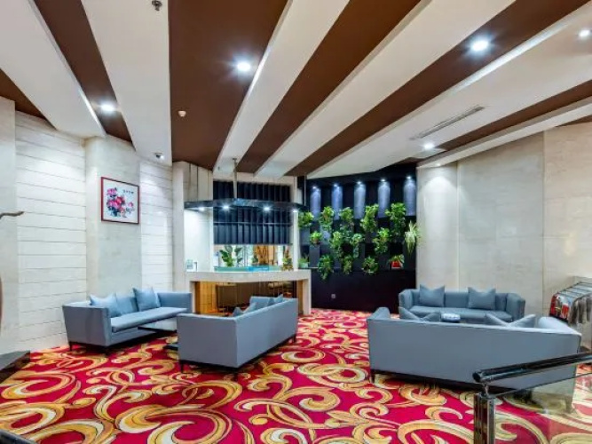 Hua Nian Hotel