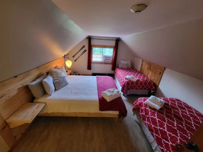 Deluxe Triple room with garden view