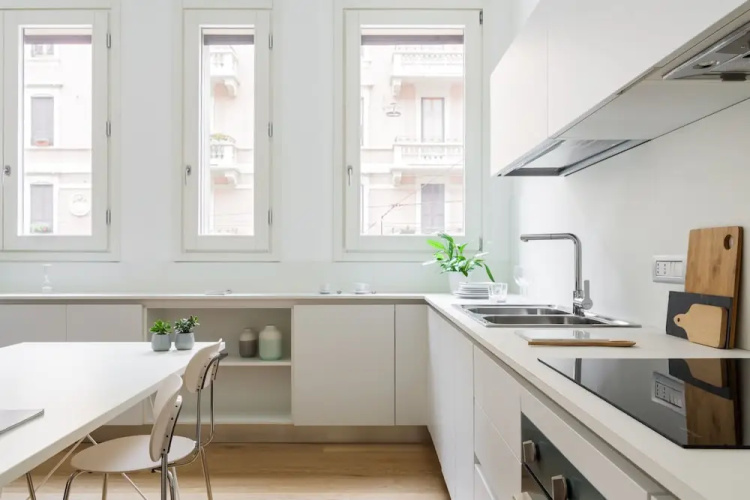 JOIVY Lovely 1-Bed W/Balcony & Parking