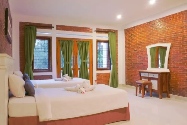 4 Bedrooms Deluxe Villa with balcony
