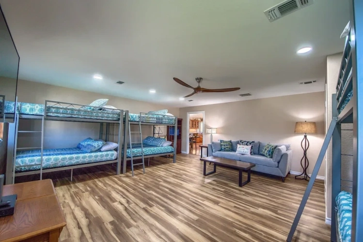 Guest rooms