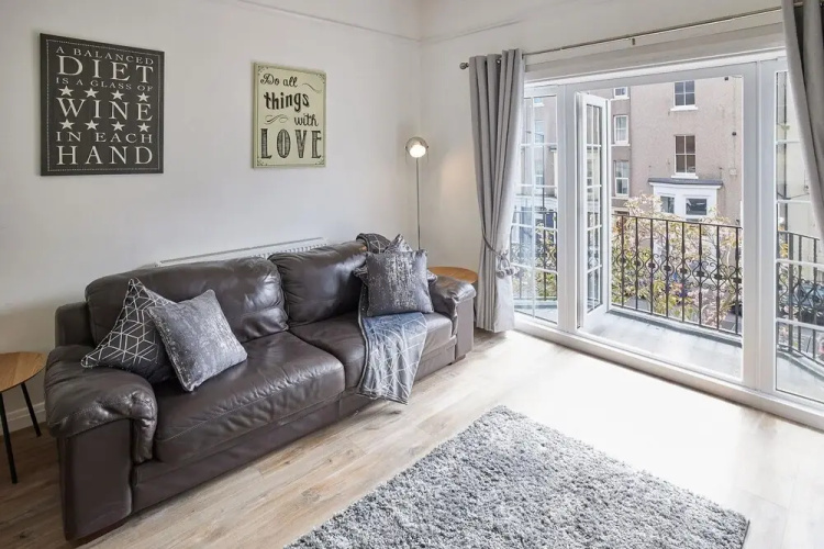 Apartment 2 at Glencoe