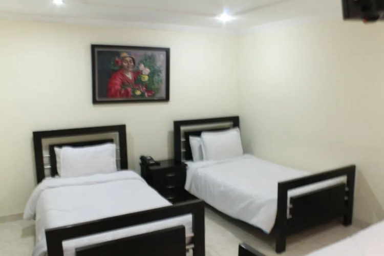 Sweet Home Hotel