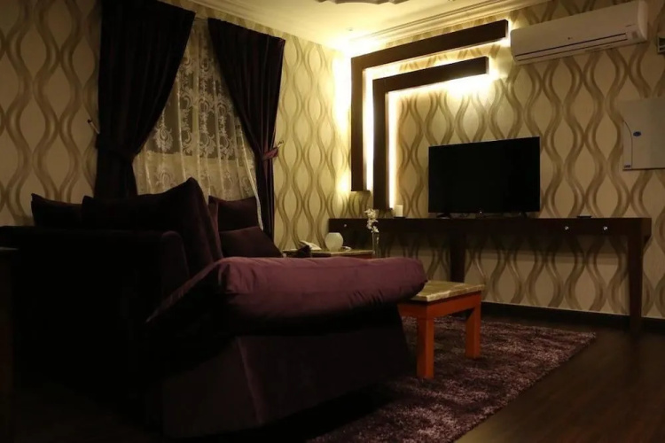 Al Joon Aparthotel