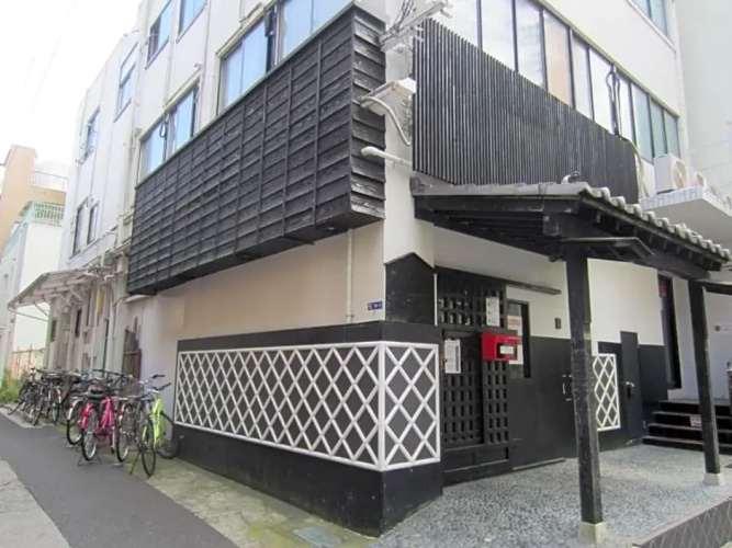 Nomad Hostel East