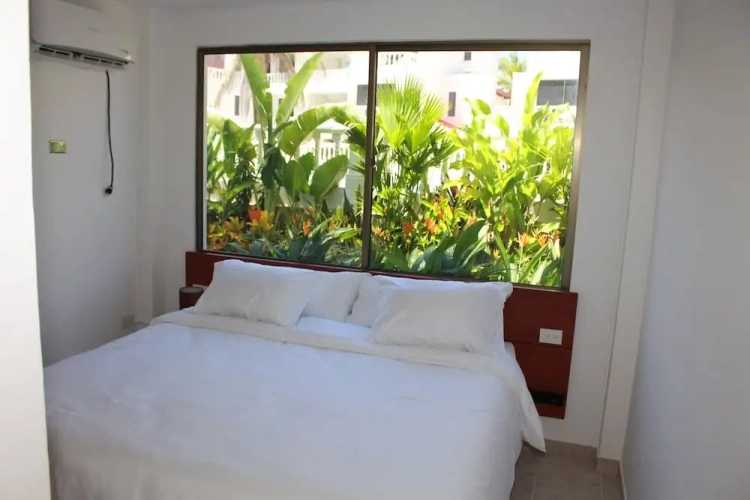 3 Bedrooms Standard Family room with balcony and with pool view