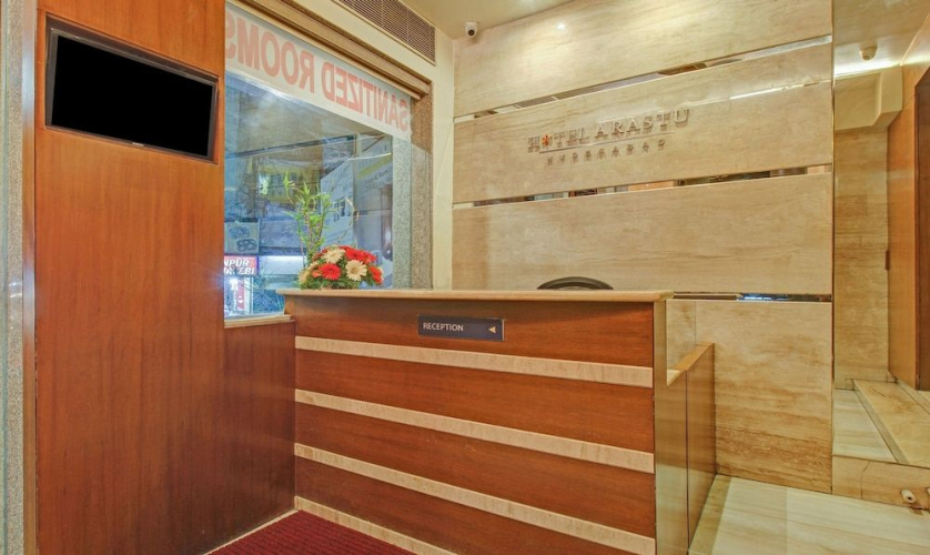 Fabhotel Arastu Plaza