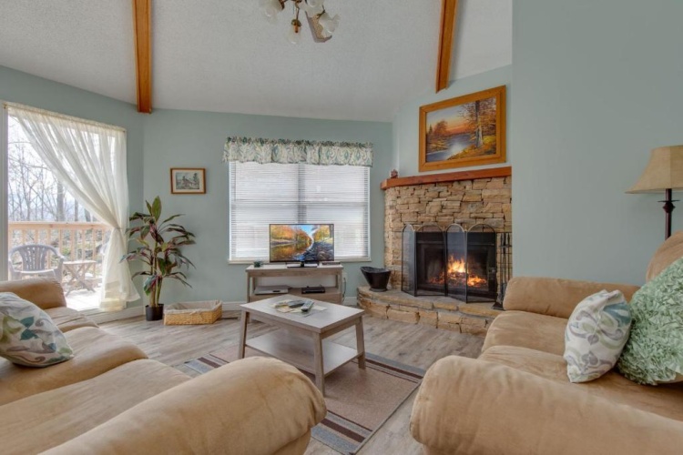 2 Bedrooms Cottage