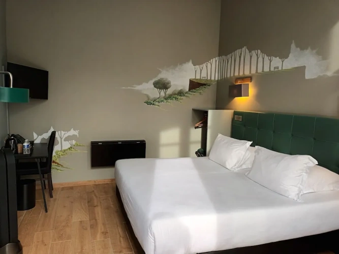 Comfort room