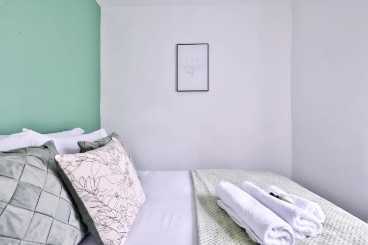 Urban Central 2 Bed House
