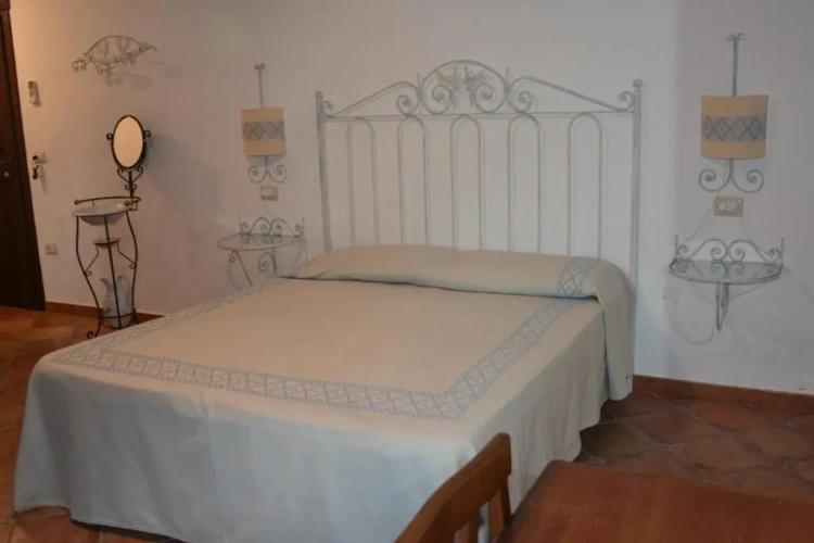 Economy Quadruple room