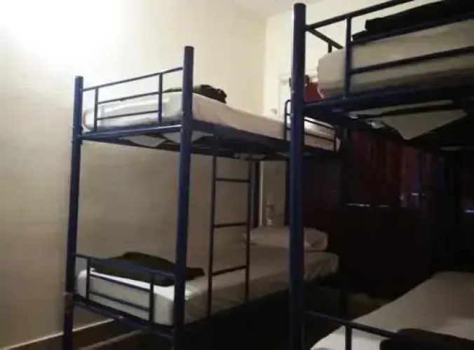 Electric Cats Annexe Hostel