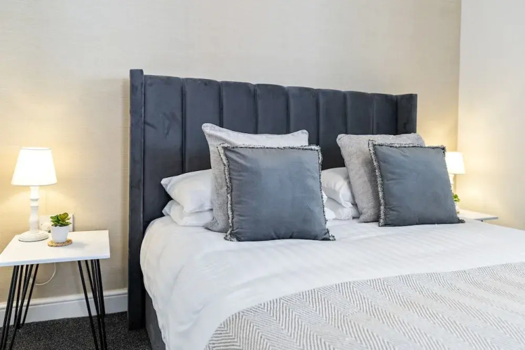 The Snug by Stamp SA